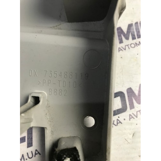 Накладка правої стійки верхня Fiat Punto 2009-2011 735488119